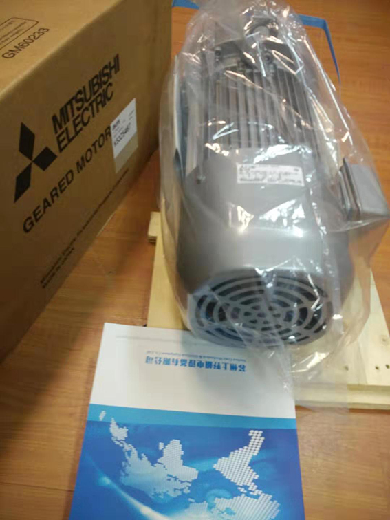 日本进口三菱电机型号SF-PRV 0.75KW  2P 20...