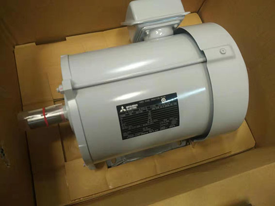 日本三菱普通电机型号：SF-JRO 0.KW 4P 200V...