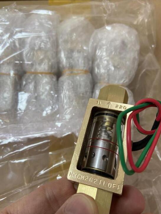 前田流量计型号MKCM20-2TL-OFF 润滑油粘度VG2...