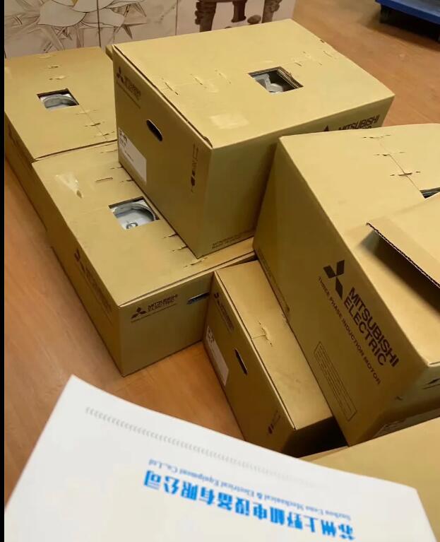 日本三菱电机型号SF-PR-2.2KW-4P-380V/50...