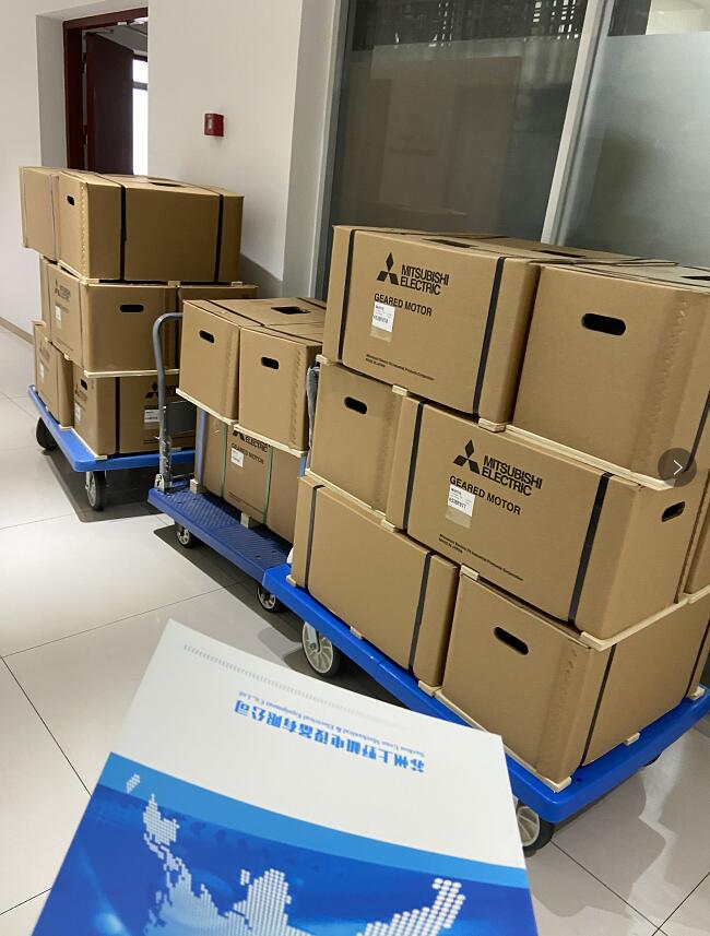 日本三菱减速机型号GM-SHYP-RL-0.75KW-1/3...