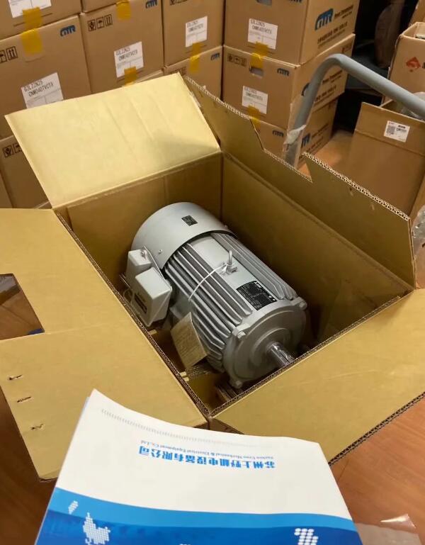 日本三菱马达型号： SF-HRCA-5.5kw-4P-220...