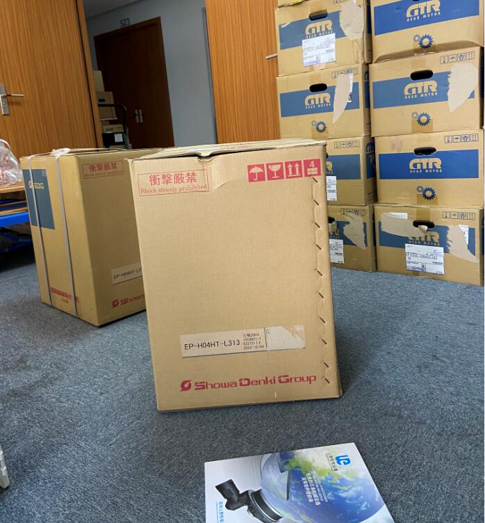 日本(SHOWA)昭和抽风机 型号EP-H04HT-L313...