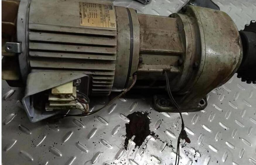 日本GTR日精减速机 型号：G3L28N20-ED08TWJ...