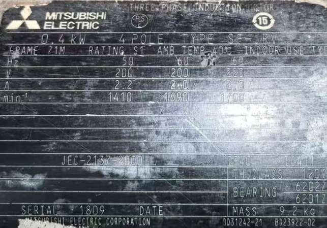 三菱立式电机型号：SF-JRV 0.4KW  4P 200V50HZ.png