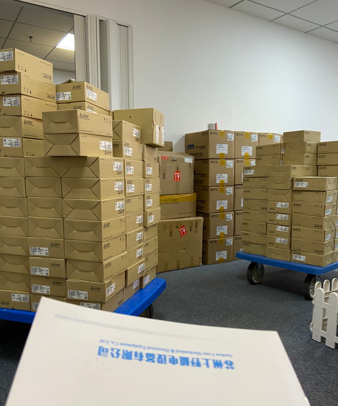 1790748482.png 日本三菱变频器型号:FR-E720-0.4K 007.png